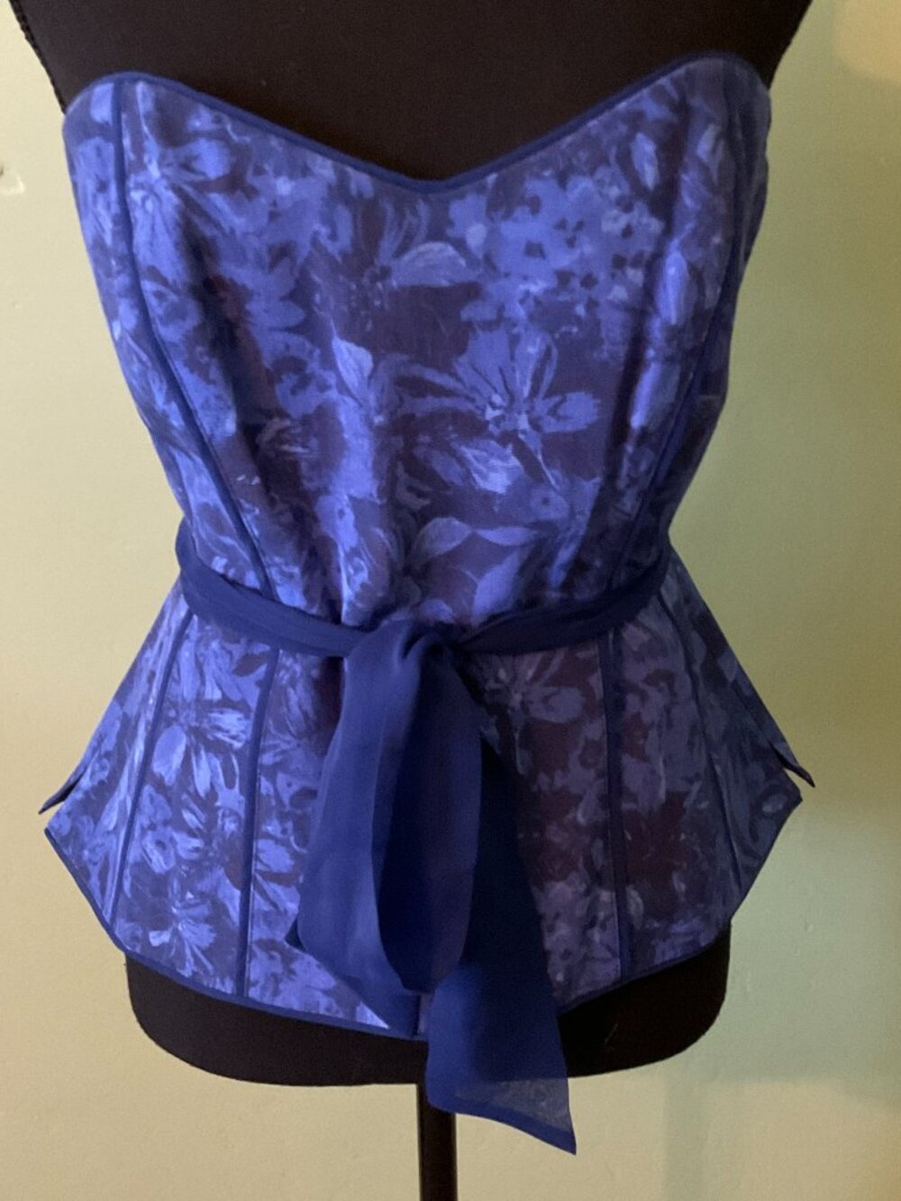 White House Black Market Blue Floral Strapless Corset Lingerie Top size 10 NWOT